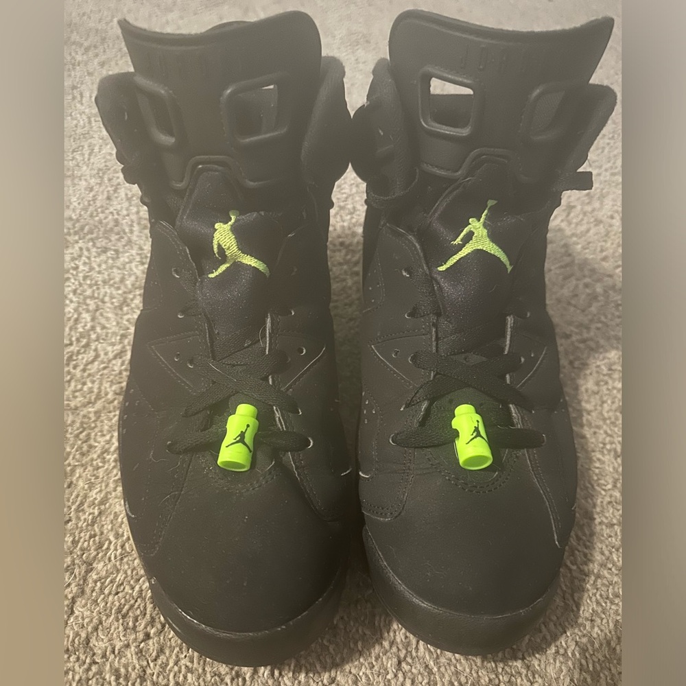 Nike Air Jordan Retro 6 Black Electric Green Size 9.5